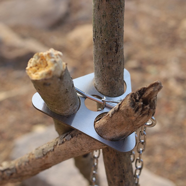 Stainless Steel Camping Tripod - Camping Cooking Hanger recension och pris